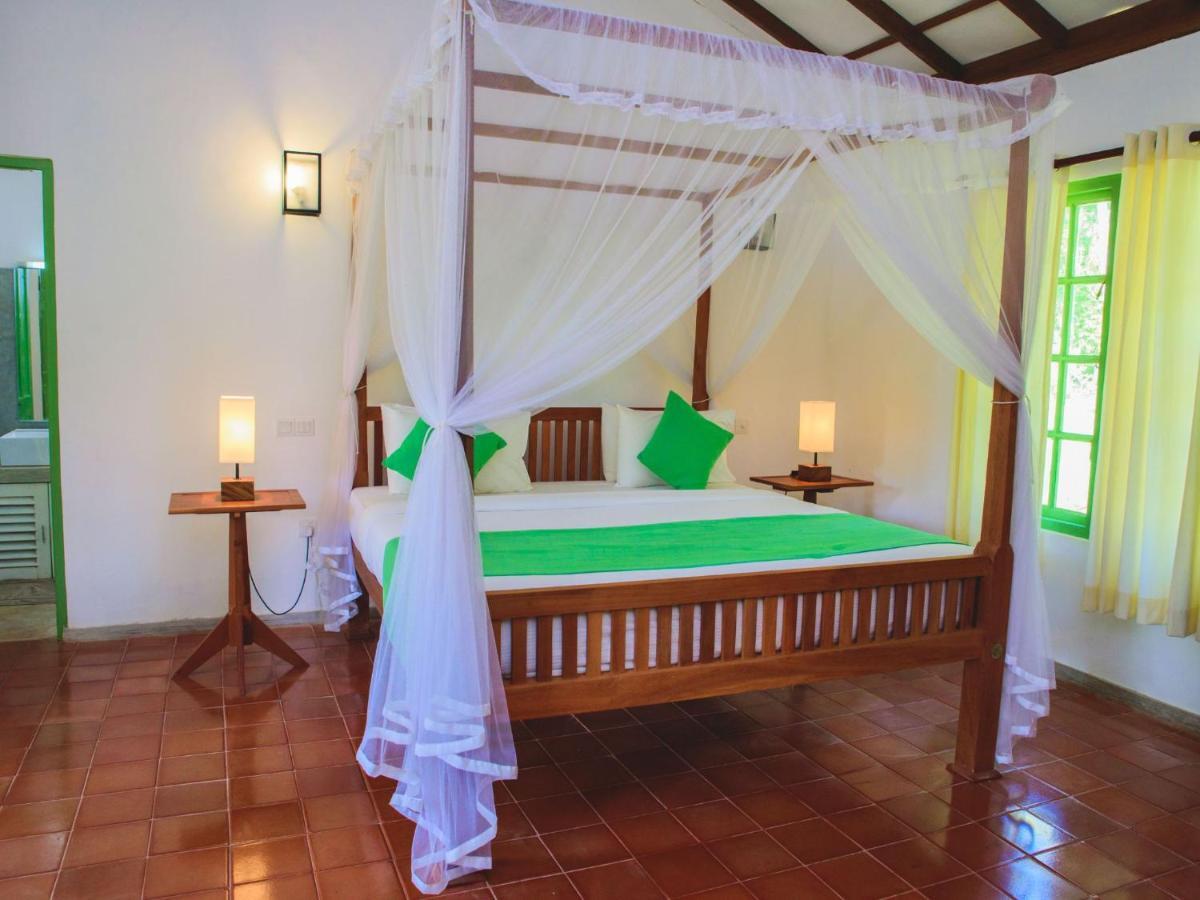 Thalpe Walawwa Heritage Villa Unawatuna Eksteriør billede