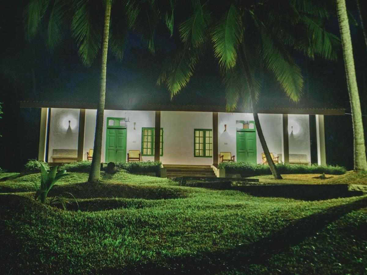 Thalpe Walawwa Heritage Villa Unawatuna Eksteriør billede