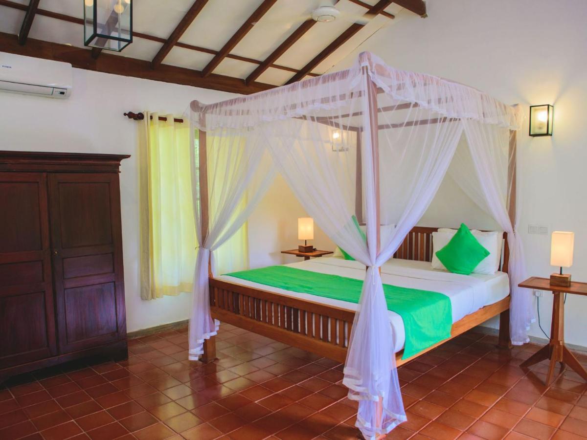 Thalpe Walawwa Heritage Villa Unawatuna Eksteriør billede
