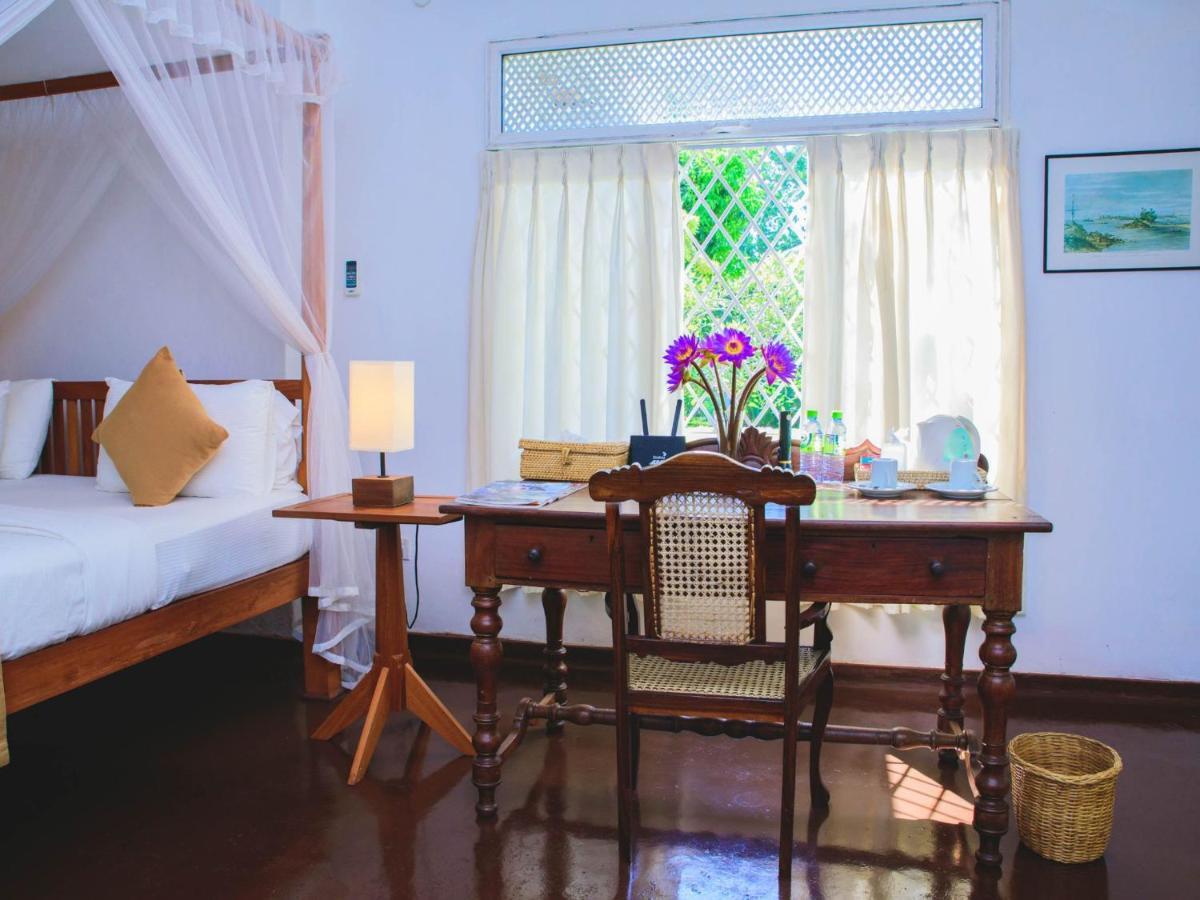 Thalpe Walawwa Heritage Villa Unawatuna Eksteriør billede