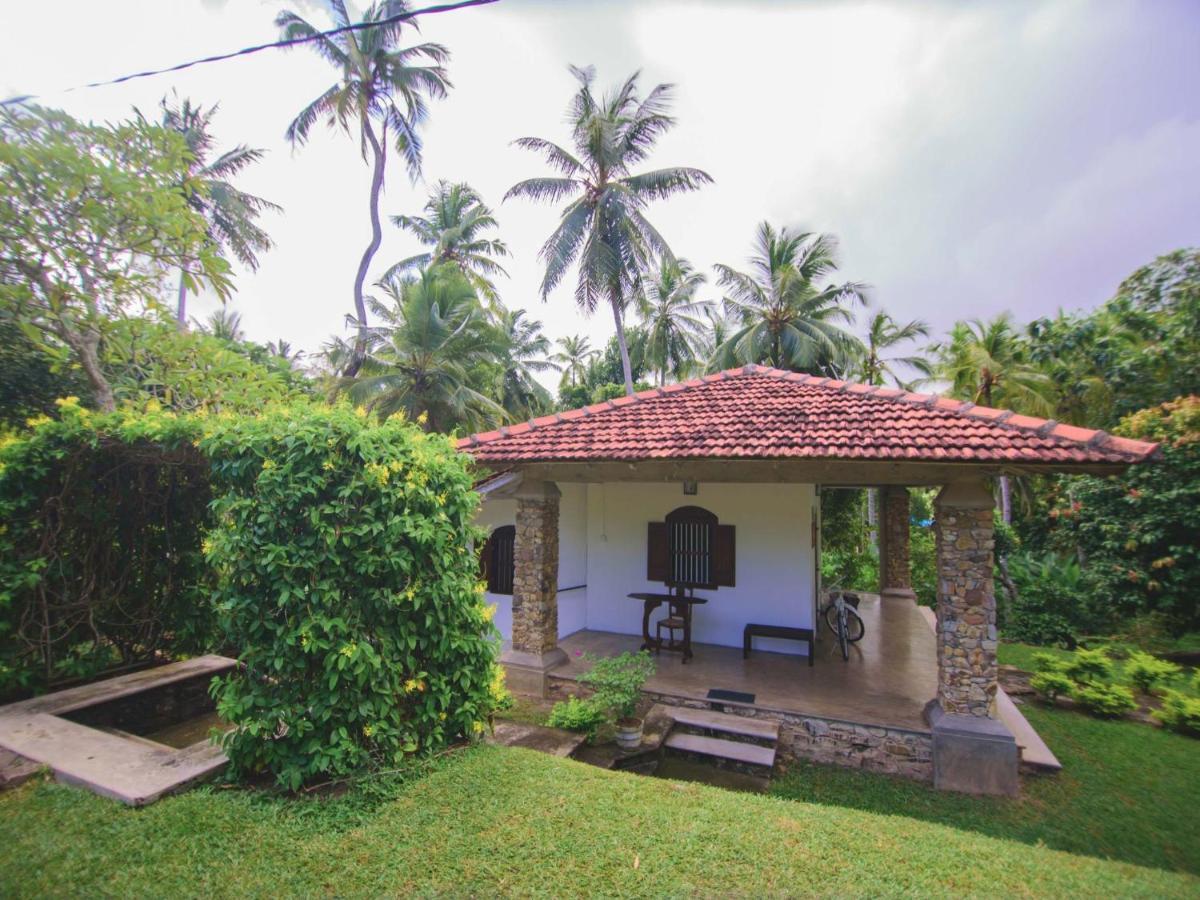 Thalpe Walawwa Heritage Villa Unawatuna Eksteriør billede