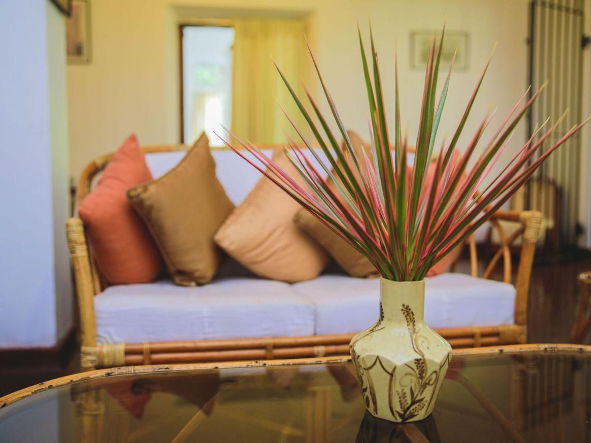 Thalpe Walawwa Heritage Villa Unawatuna Eksteriør billede