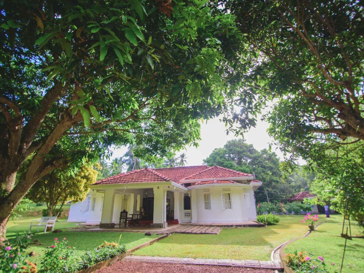 Thalpe Walawwa Heritage Villa Unawatuna Eksteriør billede